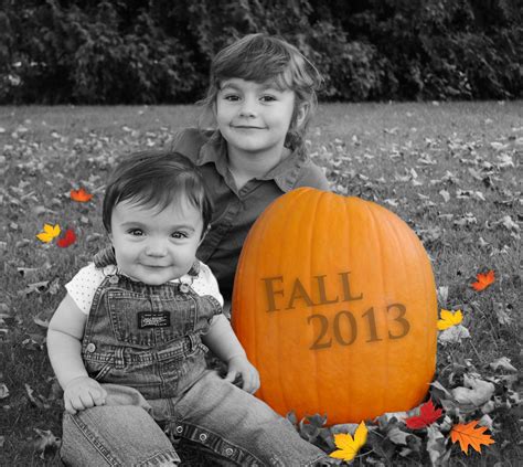 Fall photoshoot idea for kids | Fall photoshoot, Fall backdrops, Halloween photography