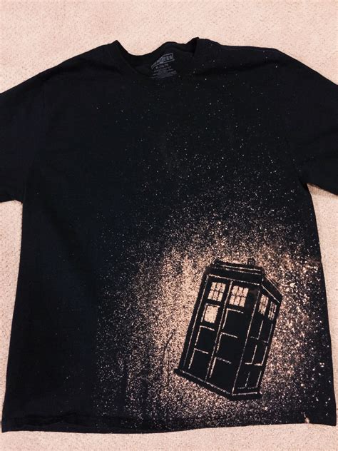 Tardis bleached t-shirt | Пошив одежды своими руками, Рубашка своими ...