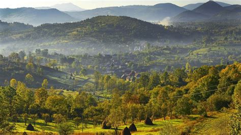 Maramures Holidays | Romania | Steppes Travel