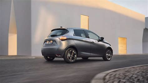 Renault Zoe EV: Everything You Need To Know - Carlist