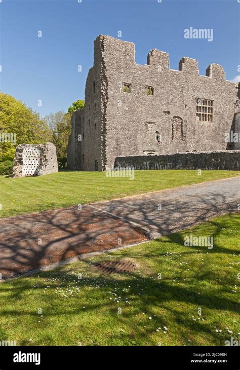 Oxwich Castle ruins, Gower Peninsula, Swansea, South Wales, UK Stock ...