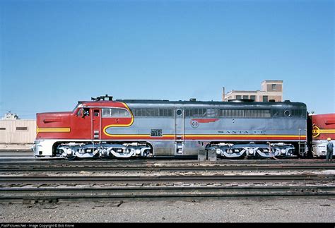 Santa Fe Train - Santa Fe Railroad Photograph by Chris Smith : The most ...