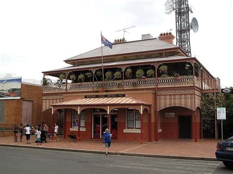 Bourke - Historic settlement | NSW Small group tours - Odyssey Traveller