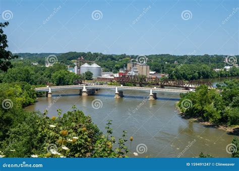 Zanesville Ohio Y Bridge stock image. Image of street - 159491247