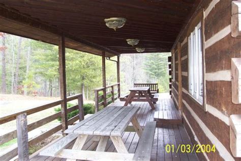 Scenic Cabin Rentals - UPDATED 2018 Campground Reviews (Rogers, KY ...