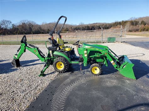 60IN JOHN DEERE 1025R TLB UTILITY TRACTOR W/LOADER AND BACKHOE! LOW HOURS! - Lawn Mowers for ...