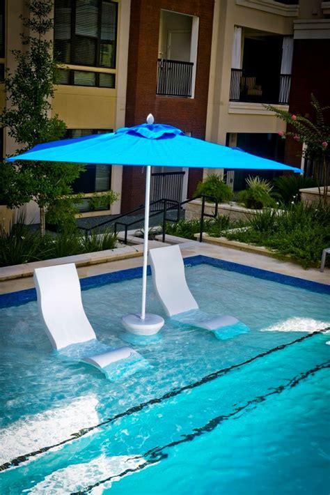 Ledge Lounger Releases New Chair| Aquatics International Magazine | Products