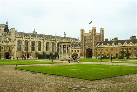 Cambridge University Campus Stock Photo - Image of ancient ...