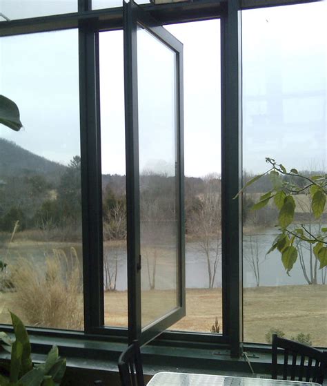 Pivoting window - Solar Innovations, Inc. - aluminum