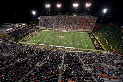 Vanderbilt-Wake Forest In Weather Delay - Here's The Latest - The Spun