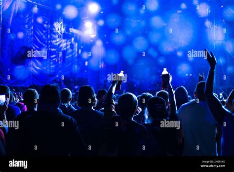 Applaud blue hi-res stock photography and images - Alamy