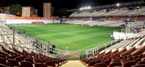 Campo de Fútbol de Vallecas football stadium - Soccer Wiki for the fans ...