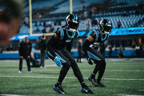 Field Yates on Twitter: "Yep, the @Panthers’ look tonight is 🔥 https ...