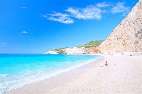 A full-day, shared boat tour of three Lefkada beaches 2024