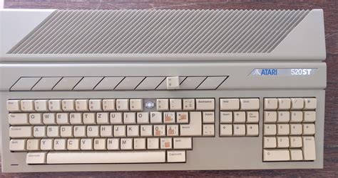 ATARI 520ST fully functional with dedicated monitor. Is this mechanical ...