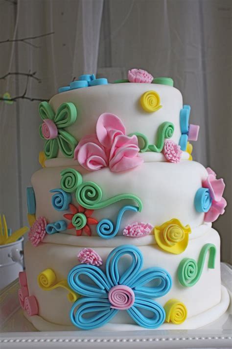 17 Best images about Flowers Cakes on Pinterest | Fall flowers, Fondant flower cake and Vintage ...