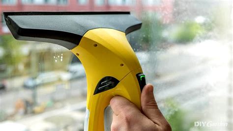 5 Best Window Vacs For Condensation (2024 Review UK)