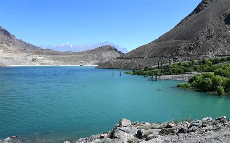 15 of the Most Beautiful Lakes in Pakistan | Zameen Blog