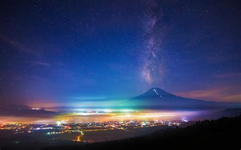 有哪些好看的星空的壁纸？ - 知乎