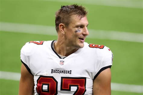 Rob Gronkowski tricked Bucs strength coach so he wouldn’t have to tape offseason workouts every ...