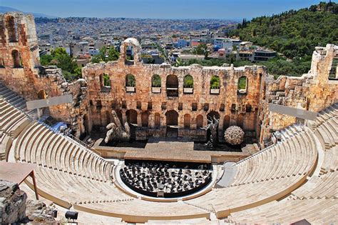 A brief history of Athens – Tripin Adventures