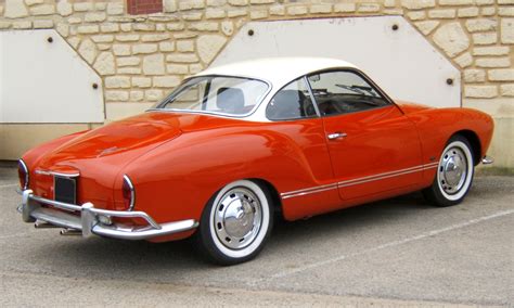 Volkswagen Karmann Ghia - Information and photos - MOMENTcar