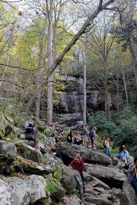 The Rainbow Falls Trail: A Great First Hike In The Smoky Mountains