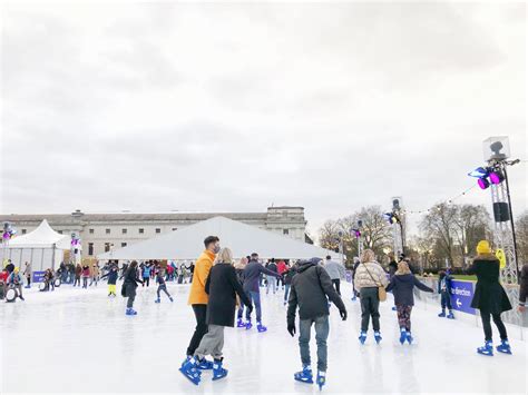 Greenwich Ice Rink – Fun on Ice with a Beautiful View – Berkeley Square Barbarian