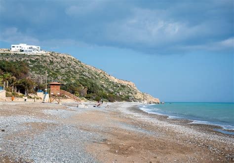 10 Best Beaches in Limassol, Cyprus - Goats On The Road