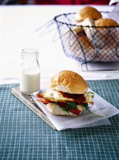 EATspeak: Bacon and Egg Rolls with Homemade BBQ Sauce