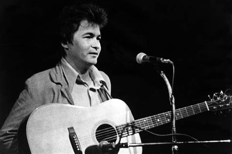 John Prine, One of America’s Greatest Songwriters, Dead at 73 – Rolling Stone