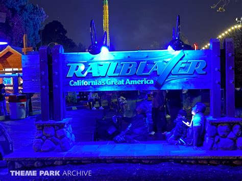 RailBlazer at California's Great America | Theme Park Archive