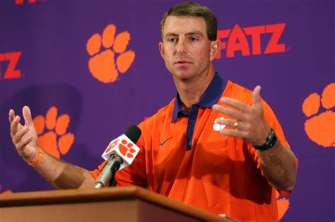 dabo-swinney This!! Bama Football, College Football Teams, Football Coach, Football Players ...