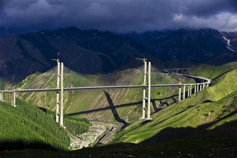 Impressive Highways And Bridges Of China (7 pics) - Izismile.com