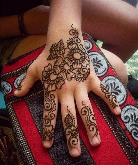 62 Easy Mehndi Designs for Beginners – Body Art Guru