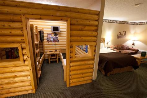 Great Wolf Lodge | Niagara Falls Hotels and Room Booking