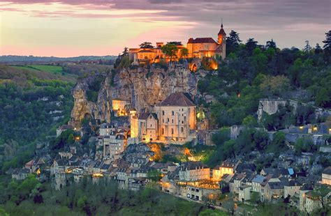 The Prettiest Villages in the Dordogne, France + Where to Stay | Dordogne france, Rocamadour ...