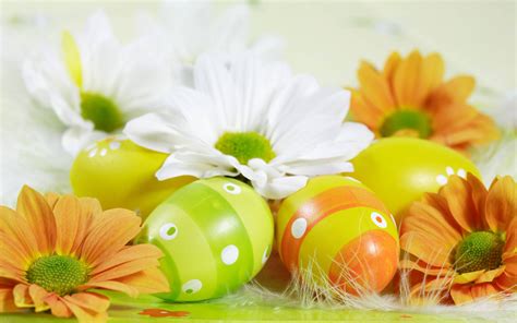 Download Easter Desktop And Bee-Like Eggs Wallpaper | Wallpapers.com