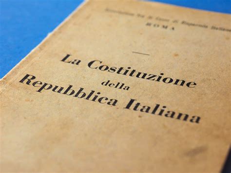 Brunetta e l'articolo 1 della Costituzione