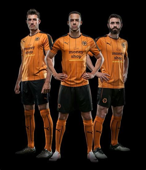 Wolverhampton Wanderers 2016-2017 Home Kit | Soccer outfits ...