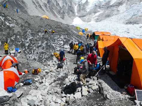 Trekkers and Climbers arrive to 2016 Mount Everest Base Camp!