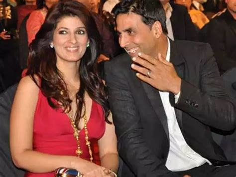 Akshay Kumar to launch his wife, Twinkle’s book | filmfare.com