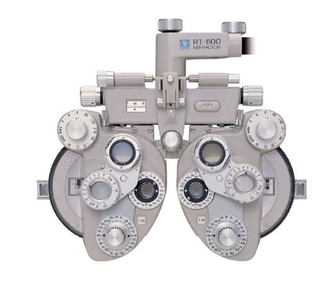 Advanced Vision and Eye Testing Instruments | Golden Vision Clinic