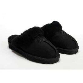 Fake ugg slippers 5125 black $48.00 www.pintuggsboots.net (With images) | Ugg slippers, Ugg ...