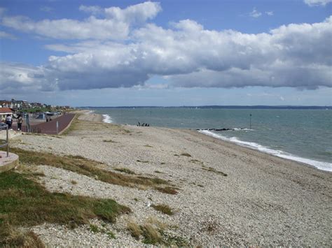 The beach at Lee on Solent © nick macneill :: Geograph Britain and Ireland