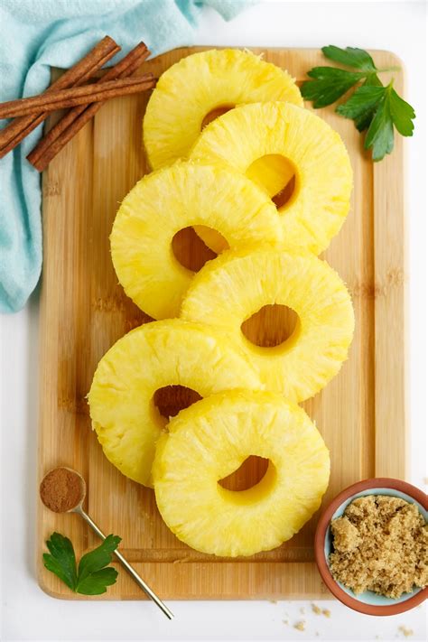 Images Of Pineapple Slices