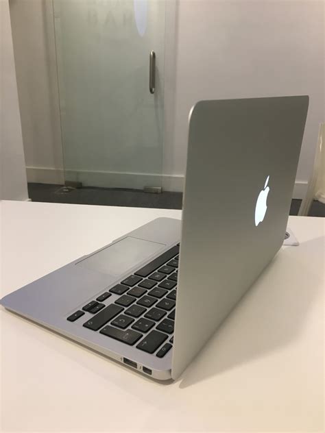 Macbook Air 11 2015 - $ 11,500.00 en Mercado Libre