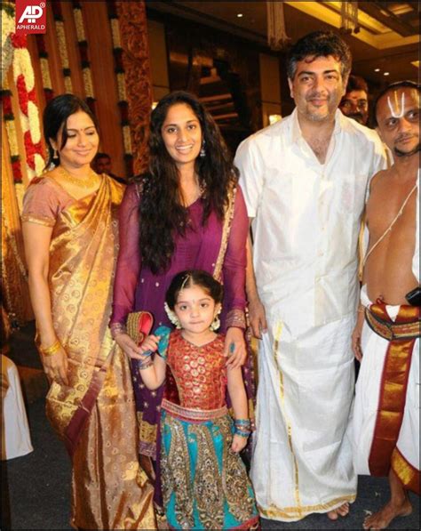 tamil actor ajith family photos