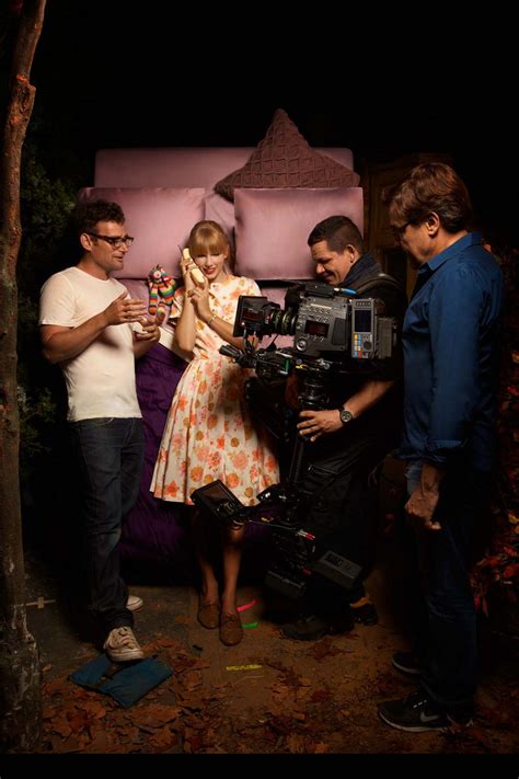 Behind the Scenes - 001 - Taylor Swift Web Photo Gallery | Your online source for Taylor Swift ...