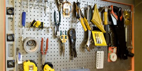 Your Guide to Outdoor Tool Storage for a More Organized Outdoor Space